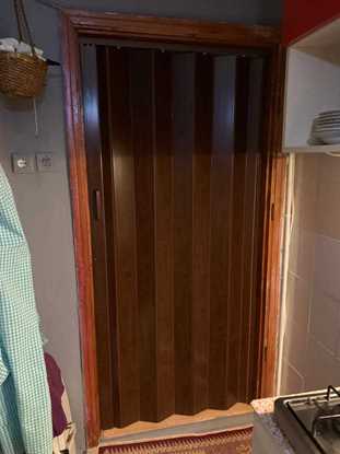 Akordeon Kapı Kibar Modeli, Ceviz Ahşap Desenli, 84x216cm resmi