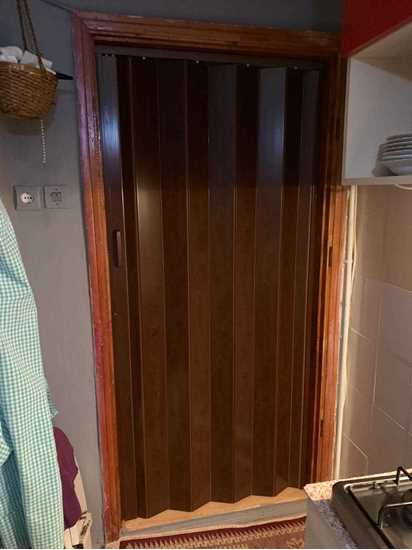 Akordeon Kapı Kibar Modeli, Ceviz Ahşap Desenli, 84x216cm resmi